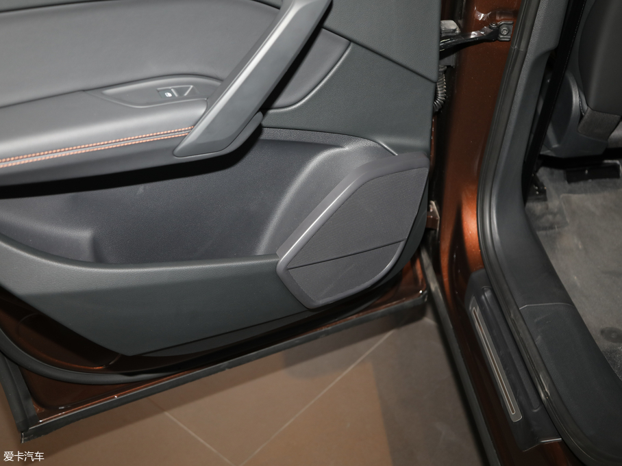 2018WQ5L 45 TFSI r V