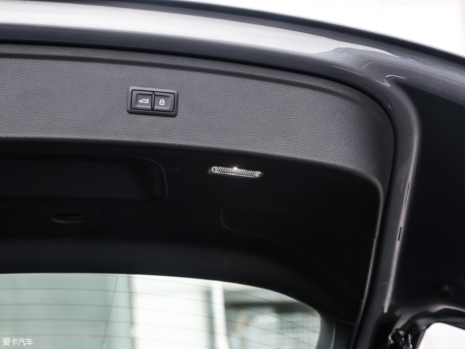 2018WQ5L 45 TFSI A\ VI