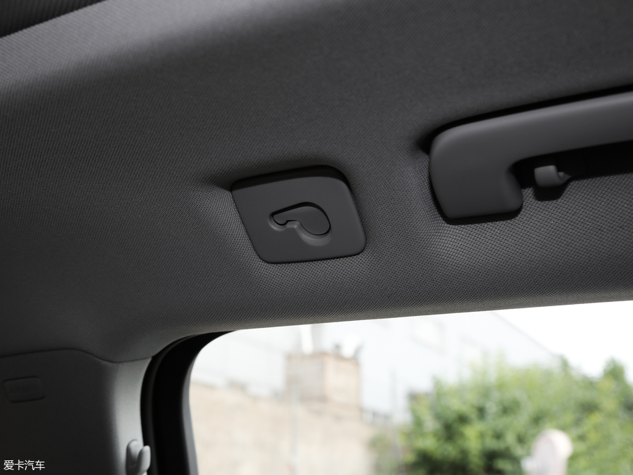 2018WQ5L 45 TFSI A\ VI