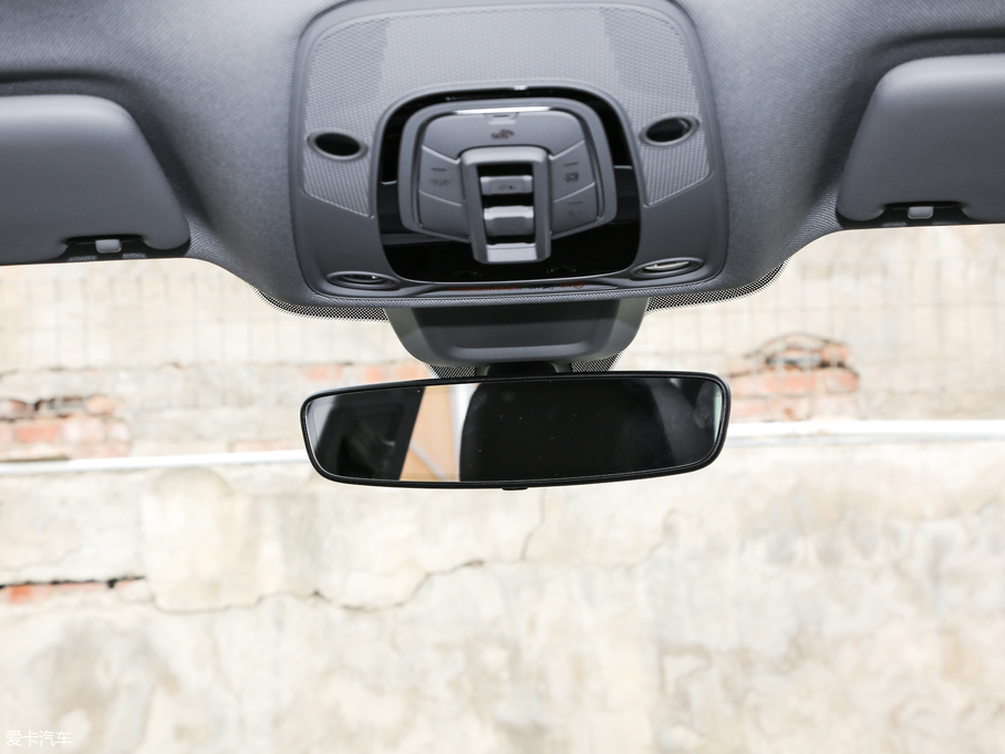 2018WQ5L 45 TFSI A\ VI