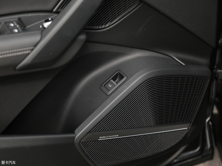 2018WQ5L 45 TFSI A\ VI