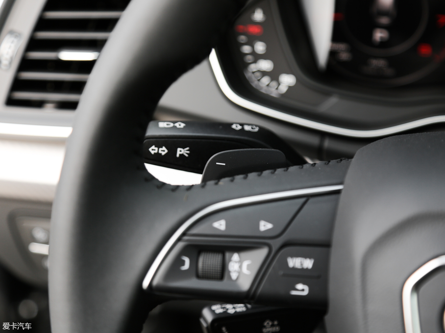 2018WQ5L 45 TFSI A\ VI