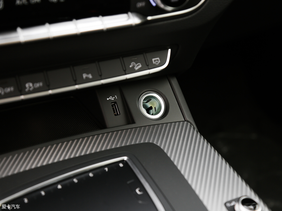 2018WQ5L 45 TFSI A\ VI