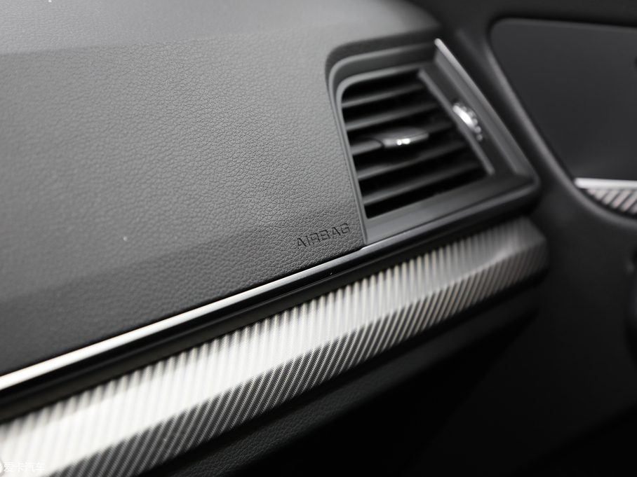 2018WQ5L 45 TFSI A\ VI