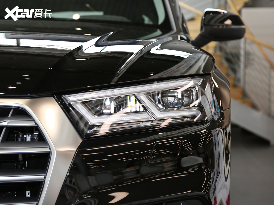 2018WQ5L 40 TFSI sr VI