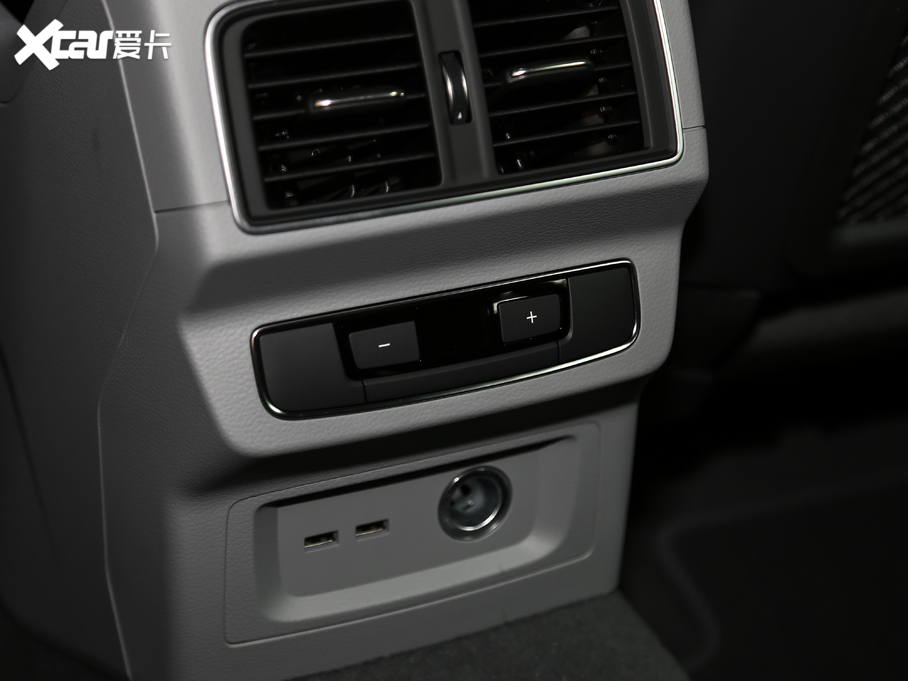 2018WQ5L 40 TFSI sr VI