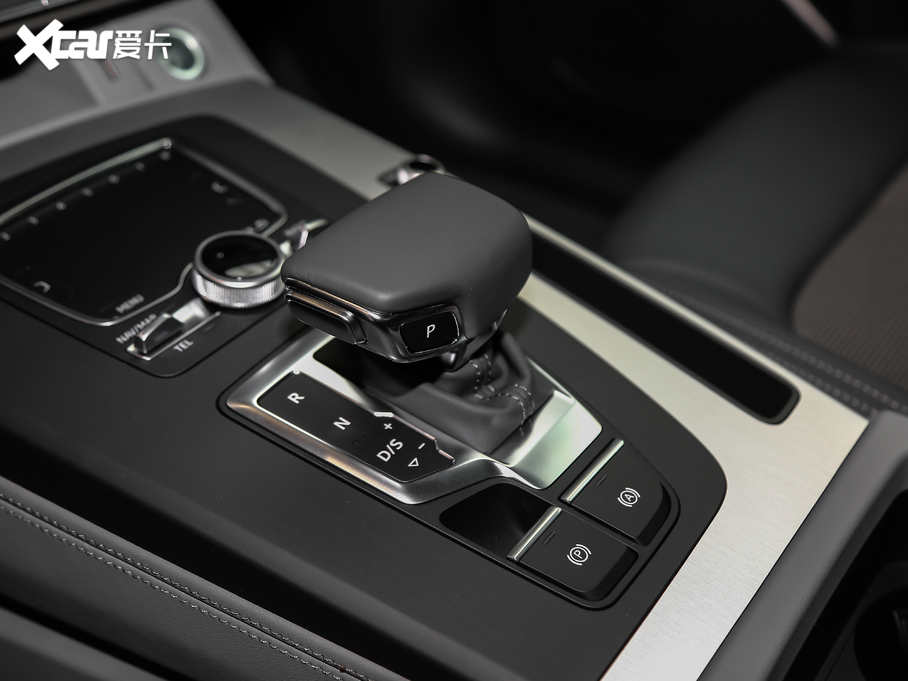 2018WQ5L 40 TFSI sr VI