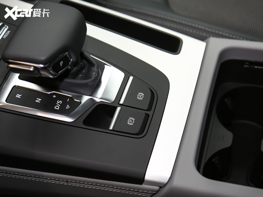 2018WQ5L 40 TFSI sr VI