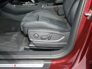 201845 TFSI A\(yn)(dng) (gu)V g