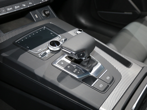 201845 TFSI A\ V п؅^