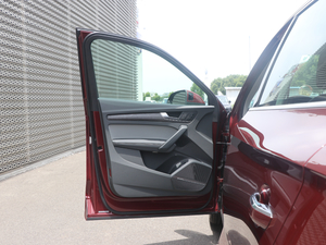 201845 TFSI L V {λ܇T