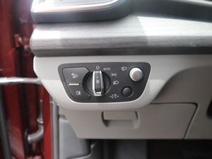 201845 TFSI L V п؅^