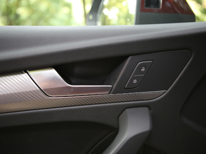 201845 TFSI A\(yn)(dng) V g