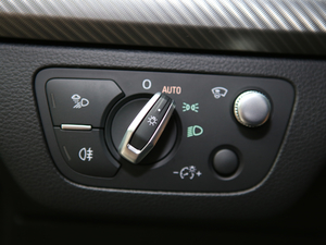 201845 TFSI A\ V п؅^