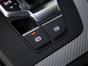 201845 TFSI A\ V п؅^