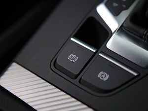 201845 TFSI A\ V v܇Ƅ