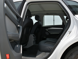 201840 TFSI sr V ſg