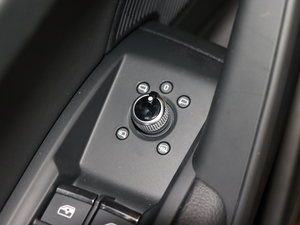 201845 TFSI \ V п؅^