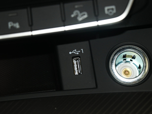 201845 TFSI \ V п؅^