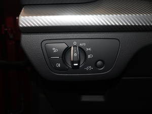 201845 TFSI \(yn) V п؅^(q)