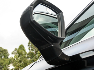 201840 TFSI sr V (x)(ji)^