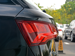 201840 TFSI sr V (x)(ji)^