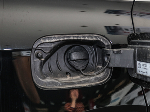 201845 TFSI r V (ji)^