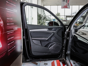 201845 TFSI r V {λ܇T