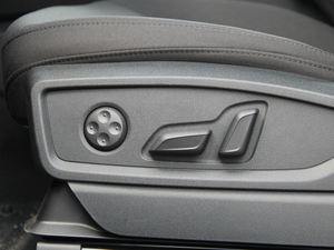 201840 TFSI sMȡ V {{