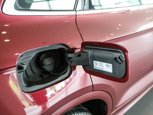 201840 TFSI sr V (x)(ji)^