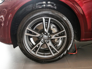 201840 TFSI sr V ݆Ȧ