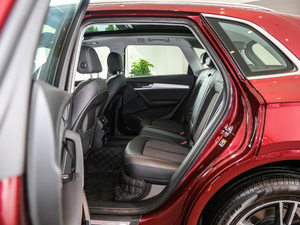 201840 TFSI sr V ſg