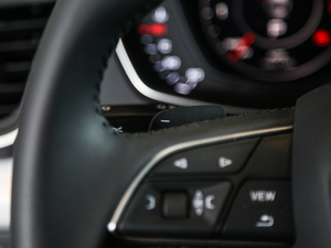 201840 TFSI sr V п؅^