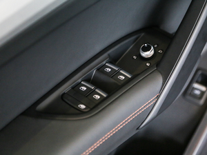 201840 TFSI sr V {܇ƅ^	