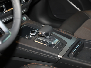 201845 TFSI r(sh) (gu)V п؅^(q)