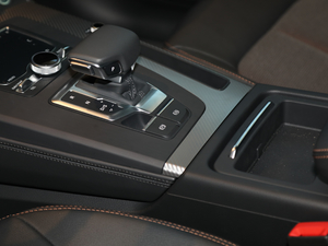 201845 TFSI r(sh) (gu)V п؅^(q)