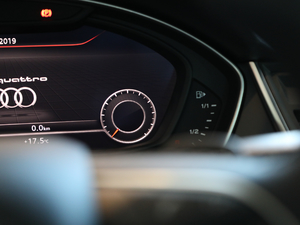 201845 TFSI r(sh) (gu)V п؅^(q)