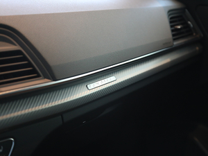 201845 TFSI r V п؅^