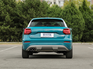 2019款35TFSI 豪华致雅型 国V 正后	