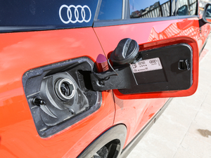 2019款35TFSI 时尚动感型 国V 油箱盖