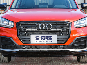 2019款35TFSI 时尚动感型 国V 中网