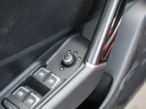 201935TFSI rЄӸ V g