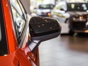 2019款35TFSI 豪华致雅型 国V 后视镜