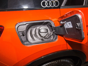 2019款35TFSI 豪华致雅型 国V 油箱盖
