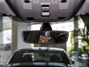 2019款35TFSI 豪华致雅型 国V 车内后视镜