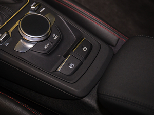 2019款35TFSI 豪华致雅型 国V 驻车制动器