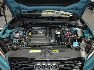 2019款35TFSI 上市专享版 国VI 发动机