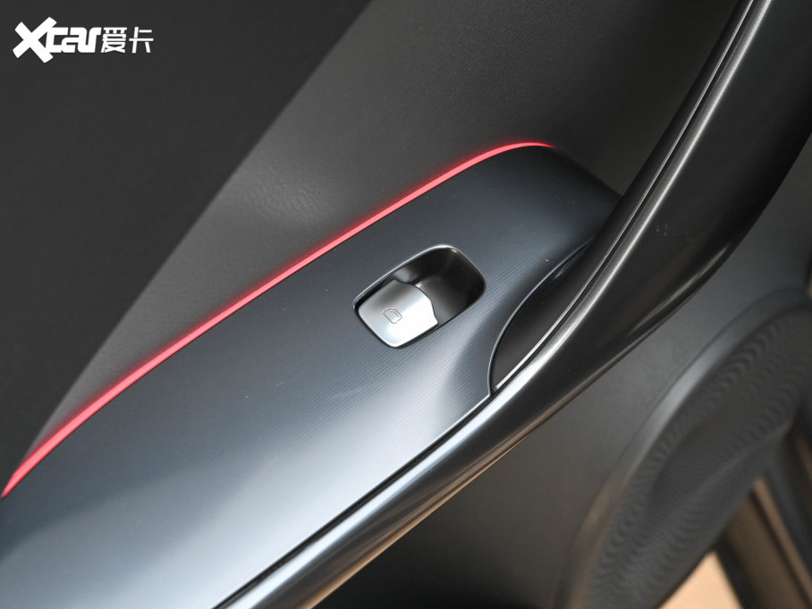 2022��smart���`#1 BRABUS���ܰ�