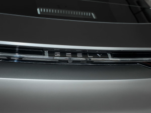 2024620km (q)v (ji)^