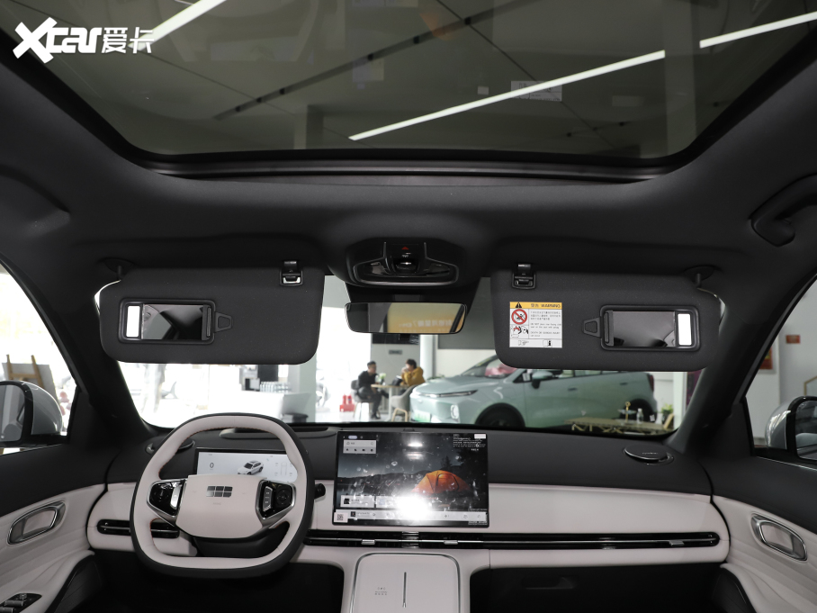 2025���y����Ş7 EM-i 120km �I����